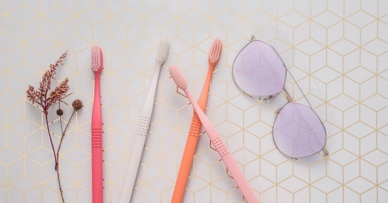 How Should a DSO Choose a Take-Home Toothbrush Kit for Patients? Post Thumbnail